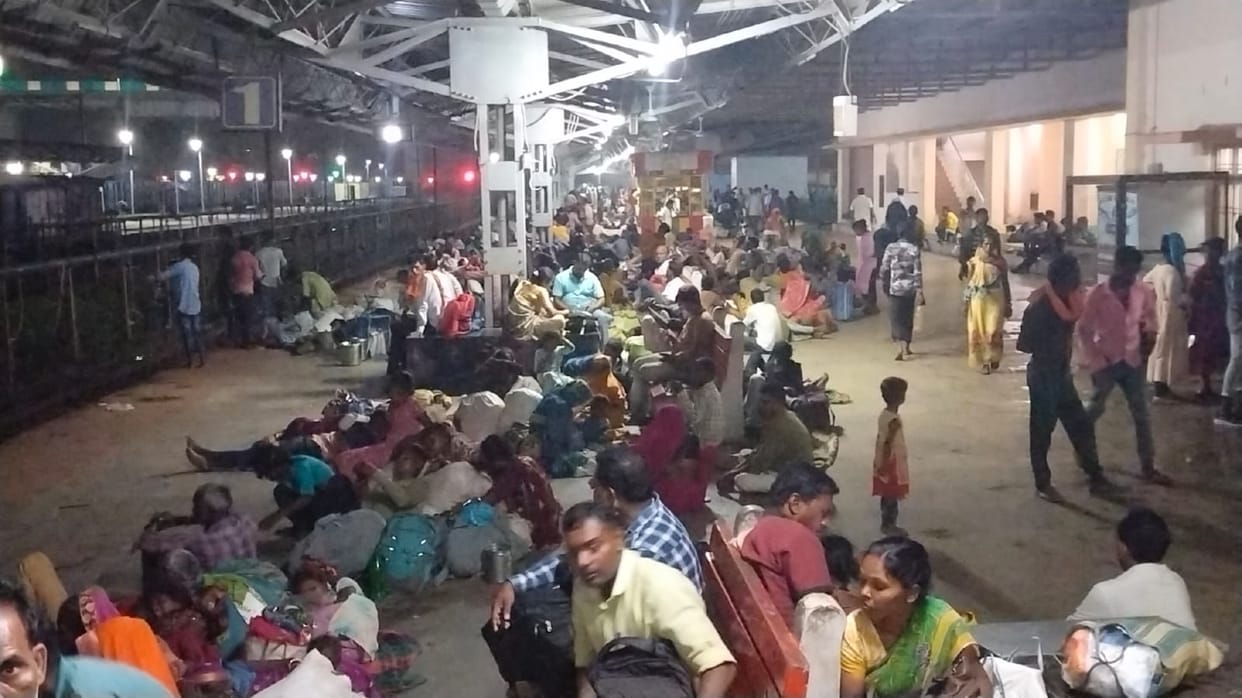 Affected by the remodeling work of Railways, 30 trains were cancelled, routes of 11 were changed