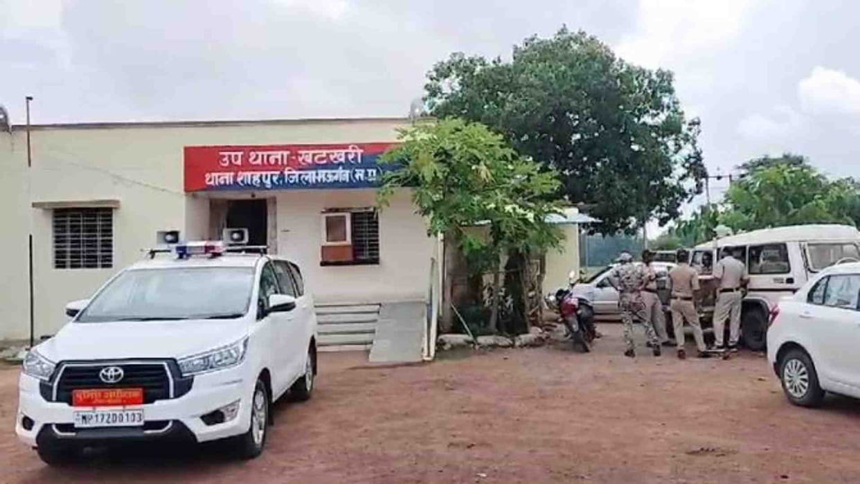 Loot worth lakhs from businessman who returned from Hyderabad after selling goat in Rewa