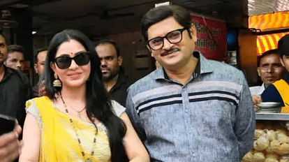 56 Dukaan: अंगूरी भाभी और लड्डू के भैया ने चखे जायके, साबूदाना खिचड़ी, भुट्टे का किस और पानी पताशे लगे लाजवाब 56 dukaan indore food dishes