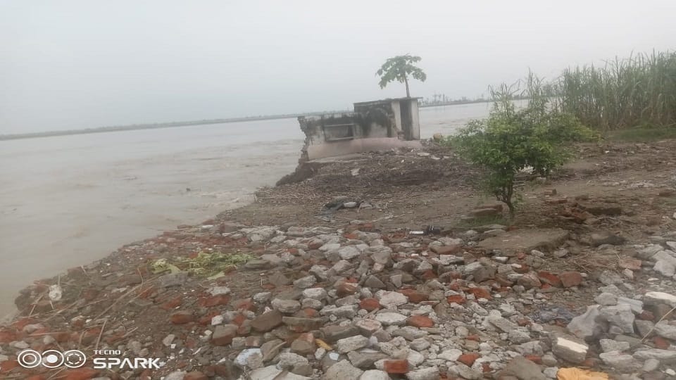 existence of the village got erased due to erosion of Sharda river in lakhimpur kheri