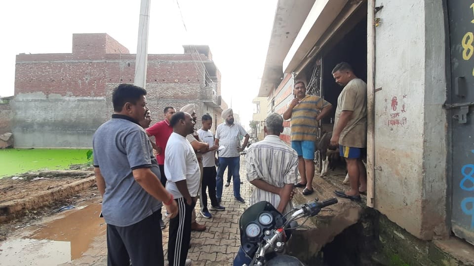 Murder of person in Ambala, deceased sleep in shop under construction, miscreants attacked with sharp weapons