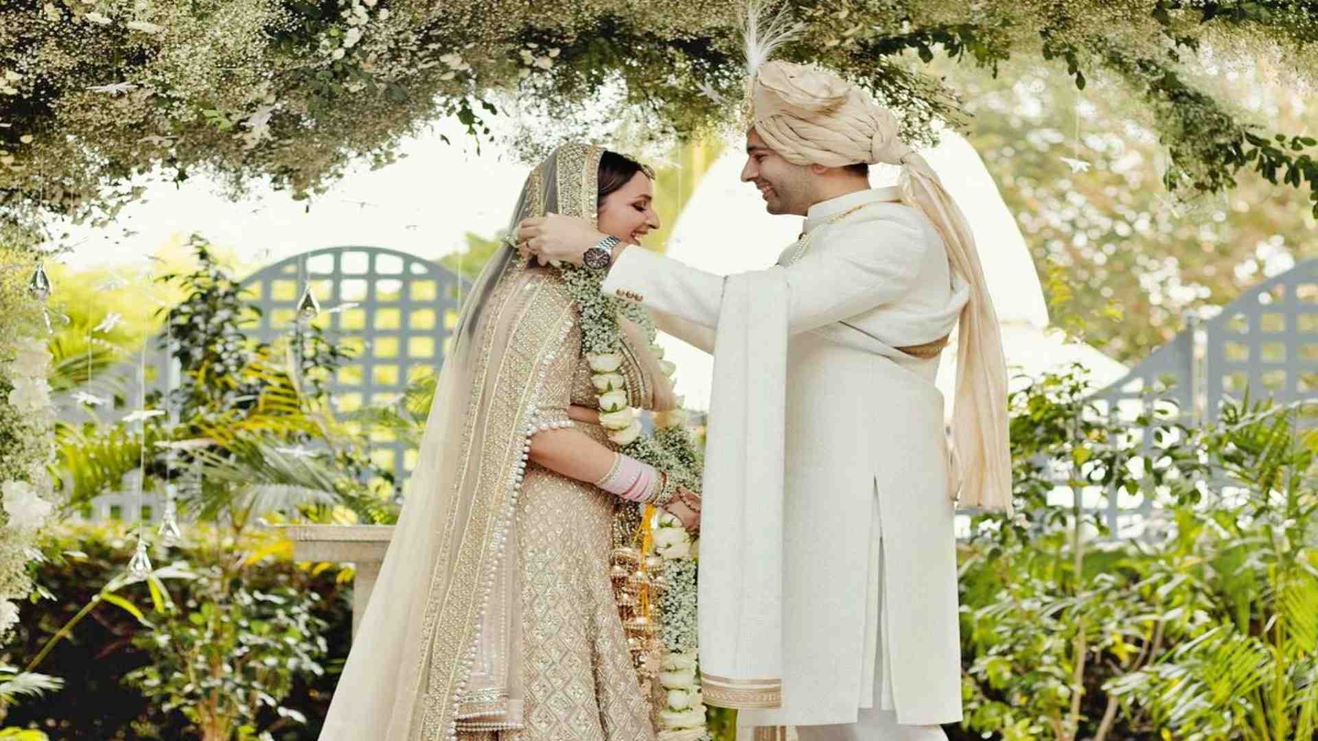 Priyanka Chopra blesses the newly weds Parineeti Chopra and Raghav Chadha as they share the wedding pictures