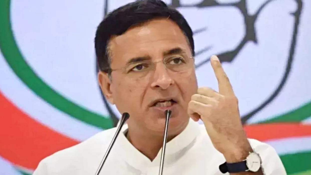 MLA Leela Ram cornered Surjewala on his controversial speech in haryana