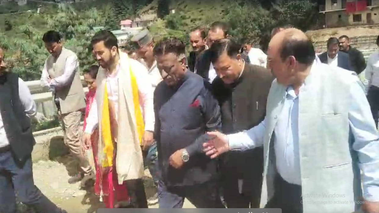 Theog bypass will soon open for vehicular movement, minister and MLA inspected
