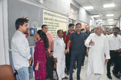 CM Nitish Kumar inspected Vikas Bhawan and Visvesvaraya Bhawan, ministers, senior officers not found, Patna,