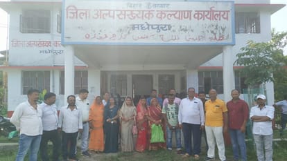 Bihar: बिहारीगंज में मुख्य पार्षद व कार्यपालक पदाधिकारी पर मनमानी के आरोप; सभी वार्ड पार्षद देंगे इस्तीफा? Bihariganj Nagar Panchayat all ward councilors accused Chief Councilor and Executive Officer of arbitrariness