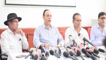 क्रिकेट विश्वकप: अंतरराष्ट्रीय धर्मशाला स्टेडियम में प्रत्येक दर्शक को तीन लीटर पानी मुफ्त Cricket World Cup: Three liters of water free for every spectator at Dharamshala Stadium