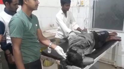 Drunken man attacked wife and son with an axe in Budaun