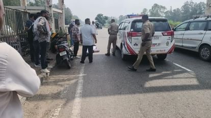 कुरुक्षेत्र में हादसा: चंडीगढ़ नेशनल हाईवे पर बाइक सवारों को वाहन ने मारी टक्कर, एक की मौत, एक घायल Accident in Kurukshetra: Bike riders hit by vehicle on Chandigarh National Highway, one dead, one injured
