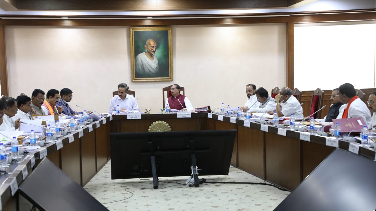 Bhopal: Government will take back 50 acres of land from Infosys in Indore