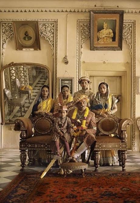 Troubles of Kashi royal family, non-bailable warrant issued against Kashi king's daughter and son-in-law in fr