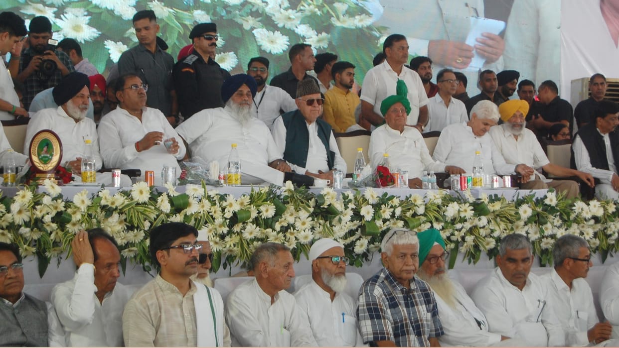Politics: 110th birth anniversary of Tau Devi Lal, INLD rally in Kaithal and JJP in Rajasthan