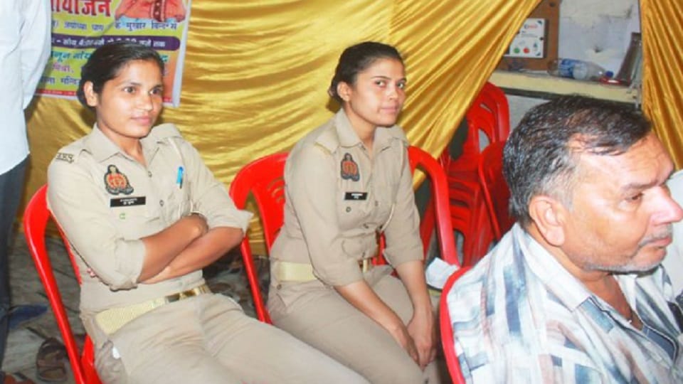 Moradabad: Gang stealing women jewelery caught, 11 women sent to jail