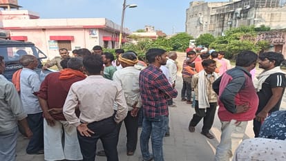 man dies due to electric shock from generator during Bhagwat Katha in Budaun