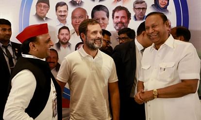 इंडिया गठबंधन में टूट?: कल होने वाली बैठक में शामिल नहीं होंगे अखिलेश, अब तक की सभी मीटिंग में लिया था हिस्सा Break in India alliance?: Akhilesh will not attend tomorrow's meeting