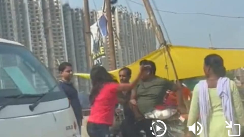 Woman slaps young man riding scooter in Greater Noida