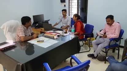 Janpad Panchayat CEO Held For Accepting Bribe From A Secretary In Barwarni