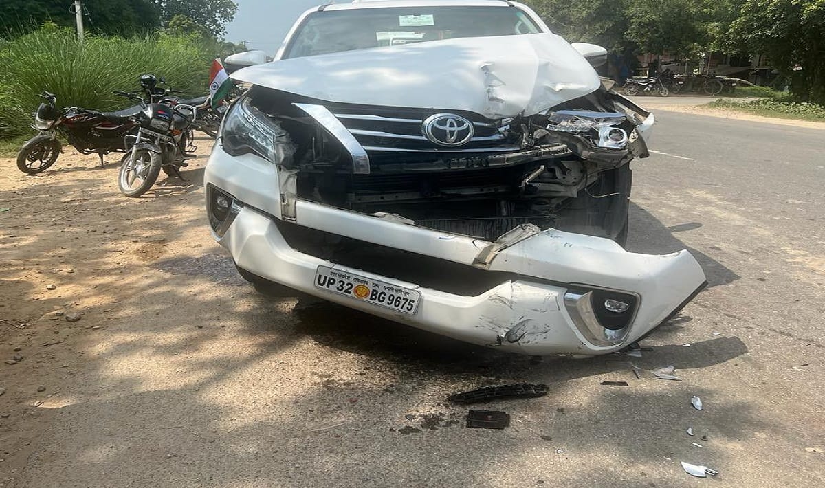Apna dal anupriya patel husband Cabinet Minister Ashish Patel car accident Doctor told how many injuries