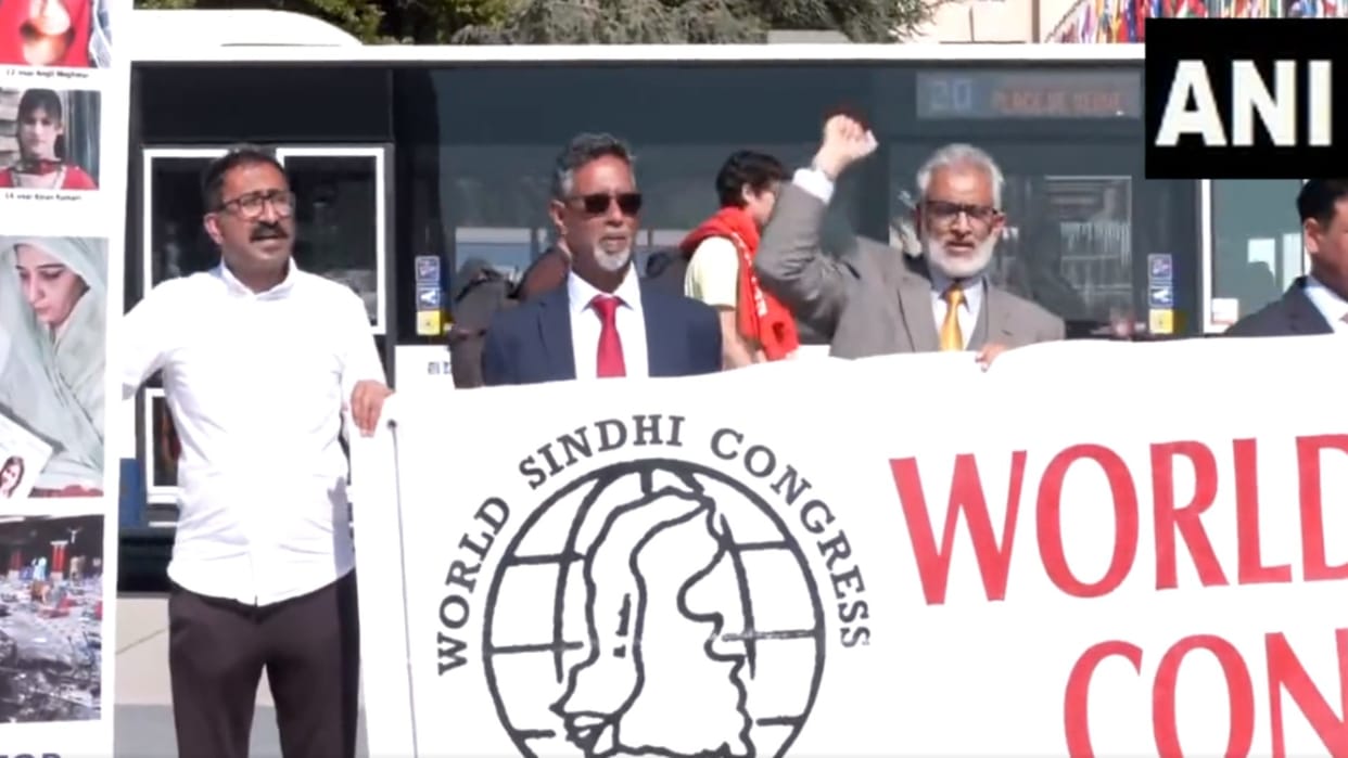 Sindhis hold protest against Pakistan for targeting minorities, exploiting resources