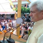 जखनिया में लोगों को संबोधित करते  जम्मू कश्मीर के उपराज्यपाल मनोज सिन्हा