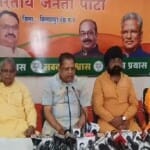 प्रेस वार्ता में अमर अग्रवाल, पूर्व मंत्री, छत्तीसगढ़