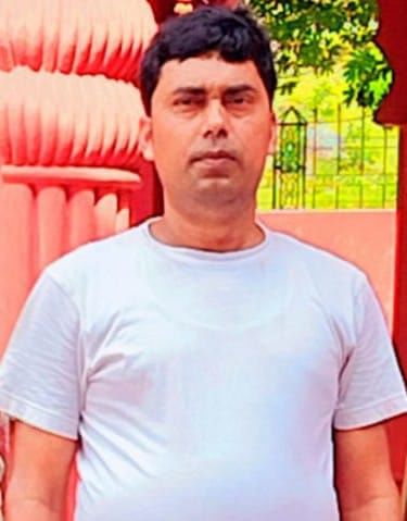 आजमगढ़ में सड़क हादसा: एक्सप्रेस वे पर अनियंत्रित कार पलटी, एक की मौत, मरीज भर्ती करा वापस घर जा रहे थे Road accident in Azamgarh: Uncontrolled Scorpio overturned in Purvanchal, one dead