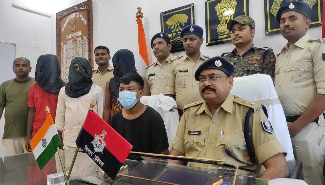 Bihar News : Bihar Police recovered the kidnapped minor student of Gangtok from Madhepura.