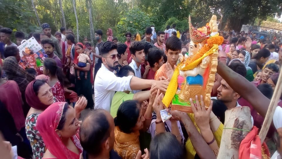 Kurukshetra: Ganpati Bappa was celebrated in Dharmanagari, devotees kept dancing with drums throughout day