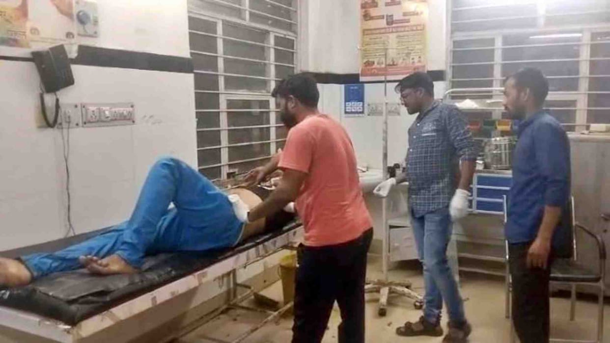 A young man was beaten to death in Juni Kharadi of Abu Road city.