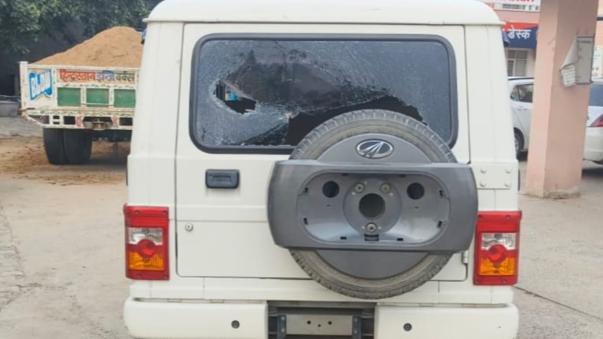 Hisar: Stones pelted on Anti Narcotics Cell team, case registered against 30 people