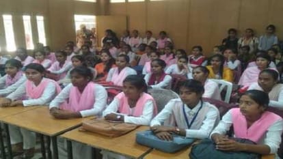 Police ki Pathshala organized by Amar Ujala Foundation in Shahjahanpur