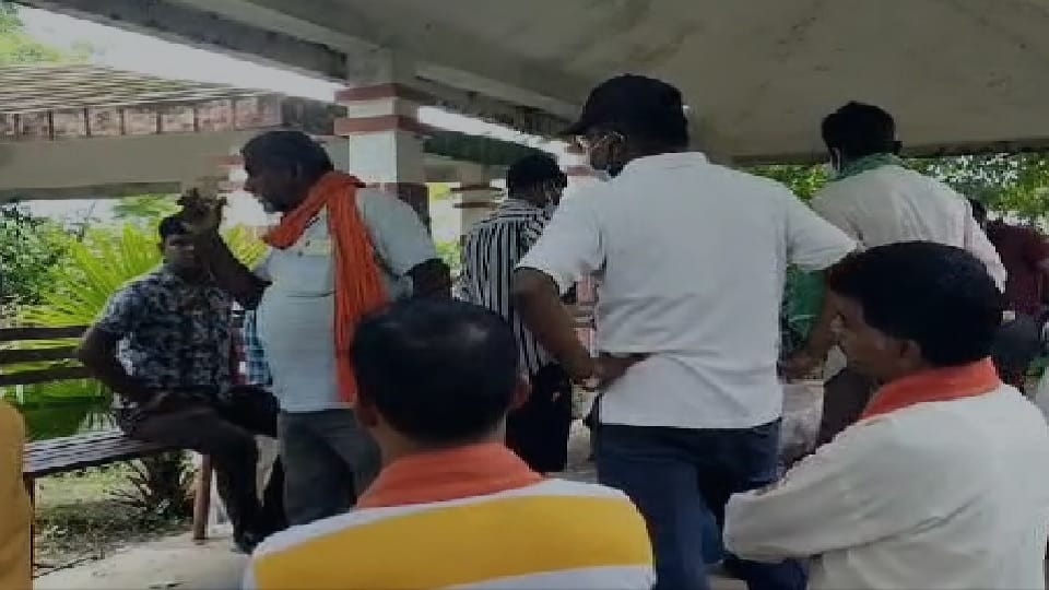 मृतका के परिजन