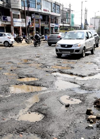 MP Election 2023: 6000 bad roads should not spoil BJP's game, PWD's pothole free campaign fails for the first