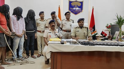 Bihar : Before constable recruitment exam, fake Munna Bhai gang arrested, bihar police