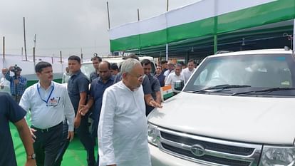 Bihar News:नालंदा पहुंचे मुख्यमंत्री नीतीश कुमार; 60 हजार लीटर क्षमता वाले इथेनॉल  प्लांट की शुरुआत की - Chief Minister Nitish Kumar Inaugurated 60 Thousand  Liter Capacity Ethanol ...