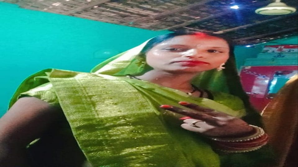 गलत इंजेक्शन लगाने से महिला की मौत