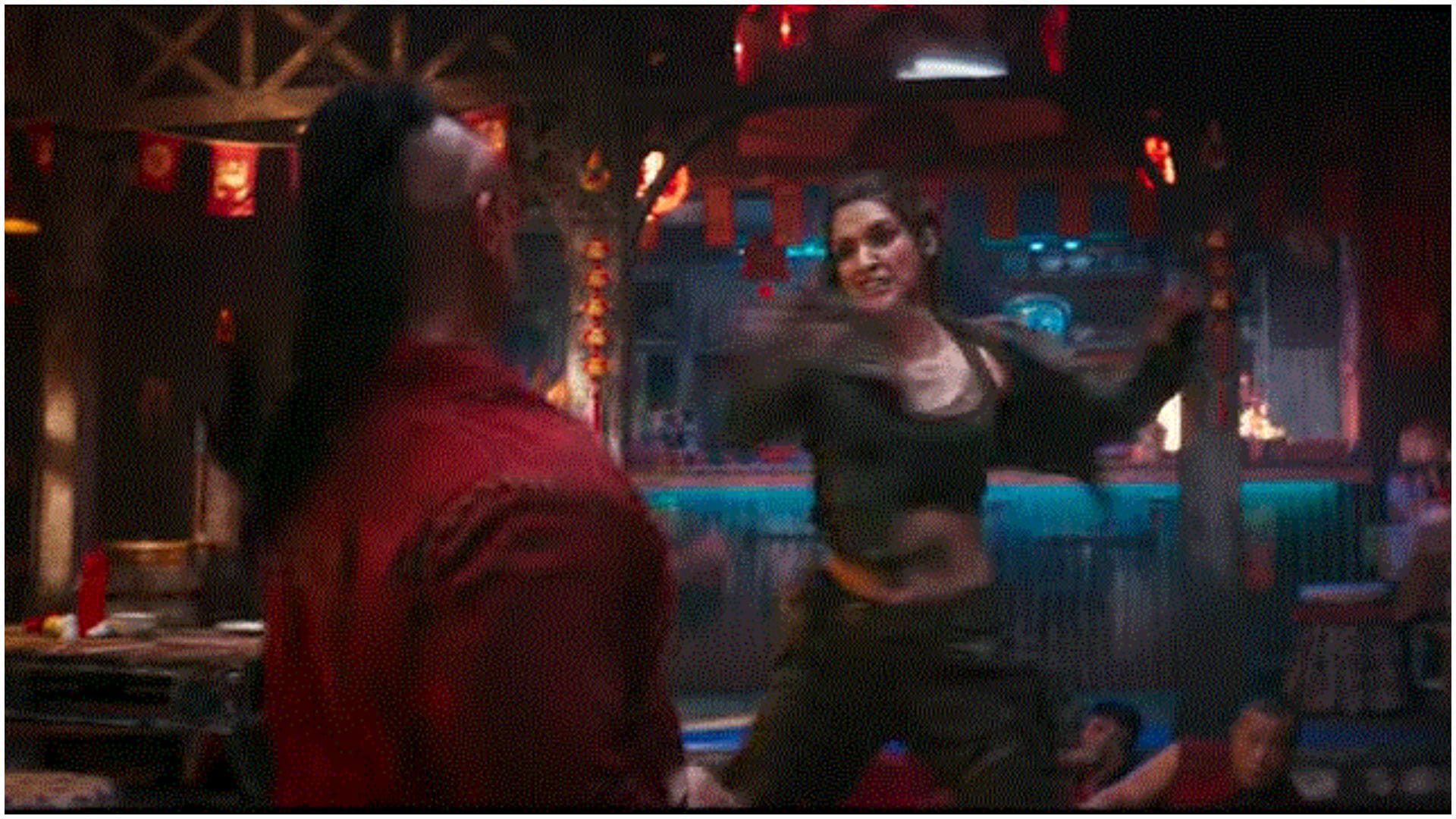 GANAPATH Teaser OUT: tiger shroff Amitabh Bachchan kriti sanon Vikas Bahl and Jackky Bhagnani film
