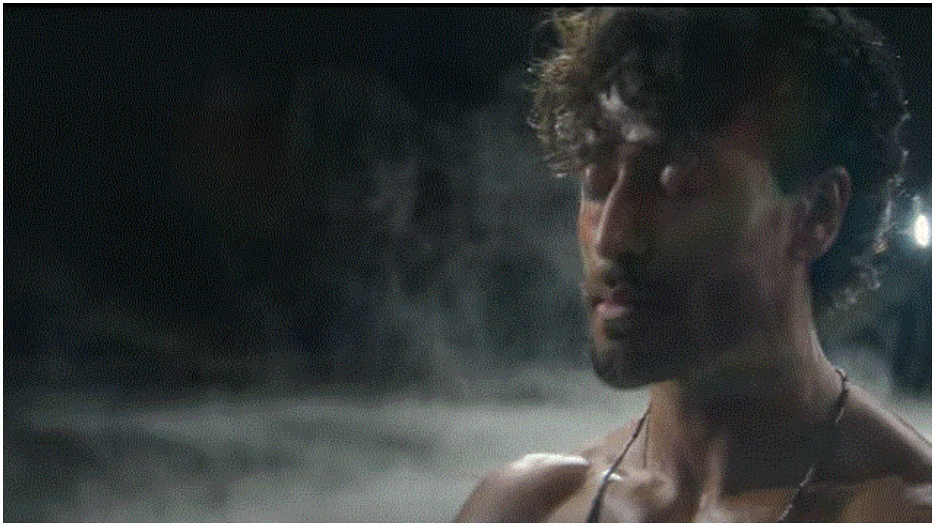 GANAPATH Teaser OUT: tiger shroff Amitabh Bachchan kriti sanon Vikas Bahl and Jackky Bhagnani film