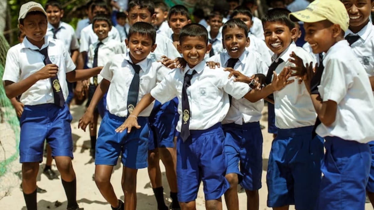 School holidays list in october 2023 check list for UP, Bihar, Rajasthan, Madhya pradesh and other states