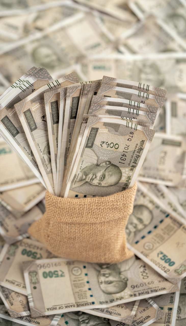 Lucknow News: Clues found of investing black money in more than half a dozen companies