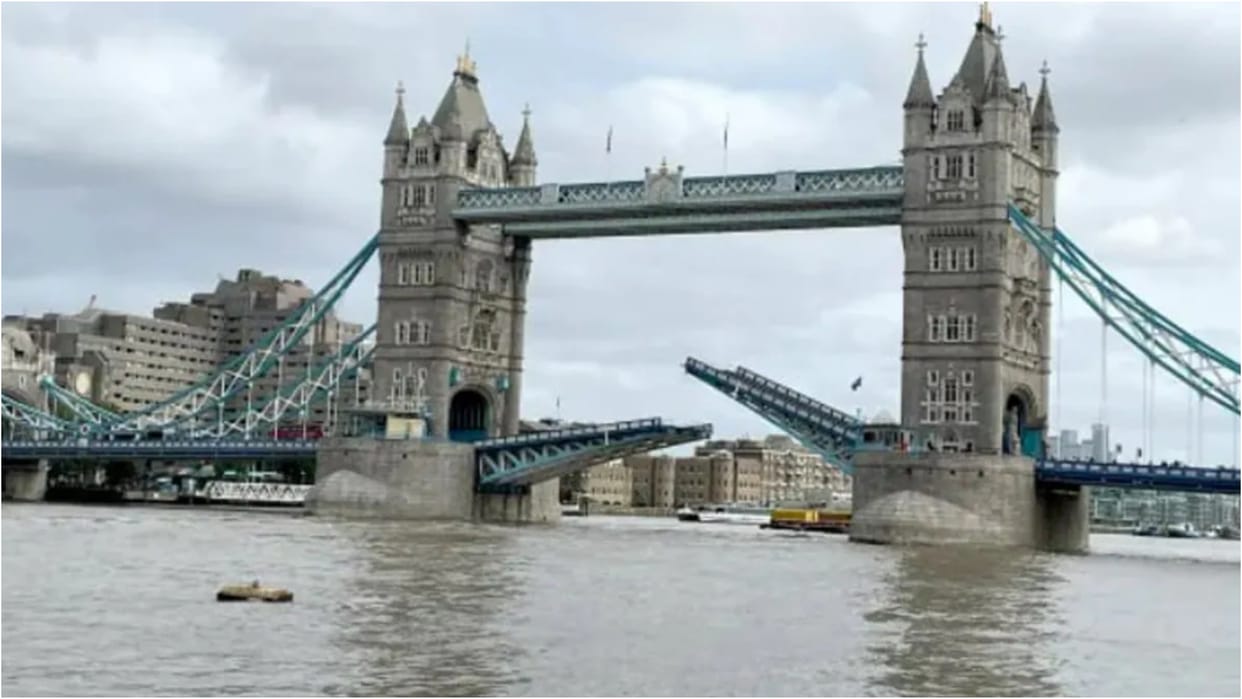 Britain London Tower Bridge stuck in an open position Thames river traffic jam on London road