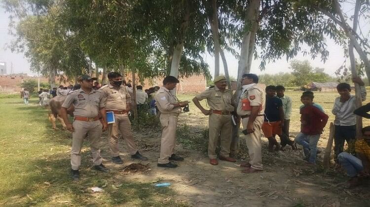 गोंडा: बाइक से ट्रिपलिंग कर रहे युवकों को ट्रैक्टर ने रौंदा, तीनों की मौत, किसी ने भी नहीं पहन रखा था हेलमेट