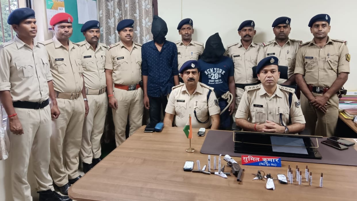 Bihar Crime Criminals fired on police in Nalanda notorious criminal arrested with weapons and cartridges