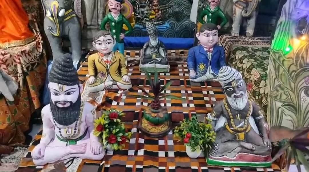 Fair of clay puppets in Sagar, a family has been following the tradition for two centuries