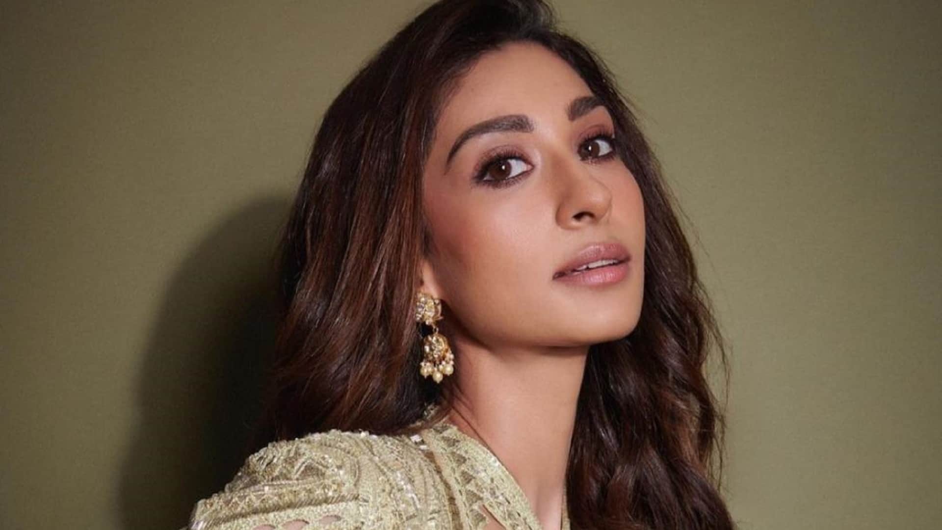 Dono Actress Paloma Dhillon Interview Actress Talks about her Debut Film and Other Things