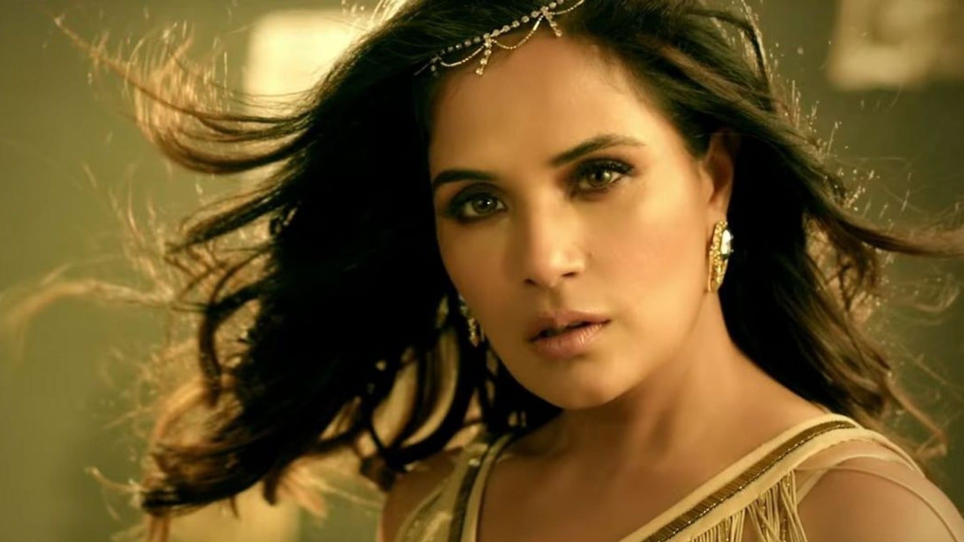 Fukrey 3 Fame Richa Chadha shares Heeramandi work experience with Sanjay Leela Bhansali I feel scared on sets
