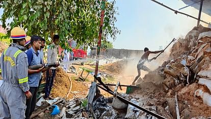 Fire broke out in Dhoop Batti factory brought under control after two hours loss of millions