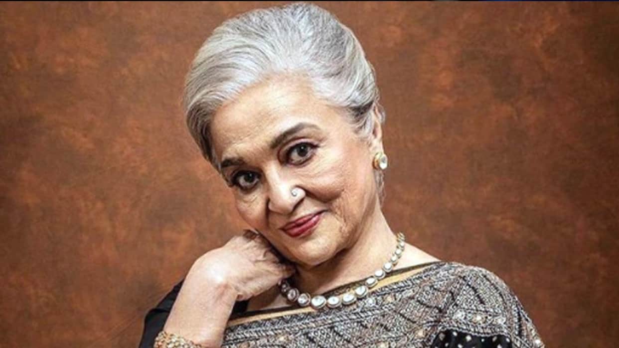 asha parekh reveals her freedom fighter mother went jail in pregnancy actress uncle helped her to got release
