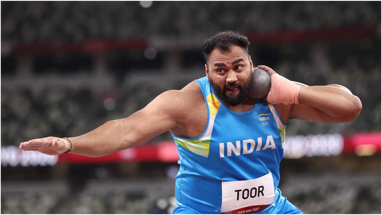 Asian Games Gold medalist and Chief Petty Officer Tejinder Pal Singh Toor arrives at Chandigarh airport