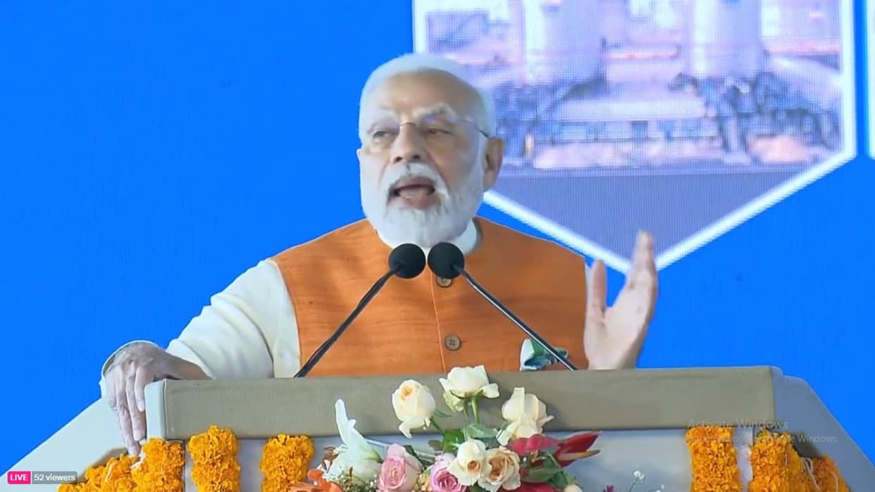 Telangana cm kcr will not attend pm modi visit program today news update